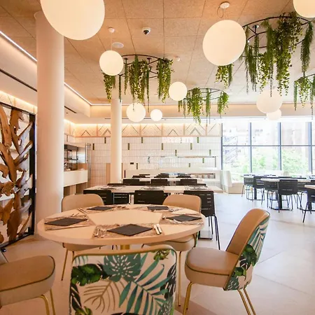 Primavera Park Hotell