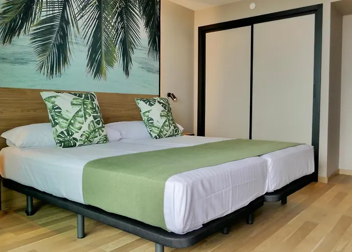 Primavera Park Hotel 4*